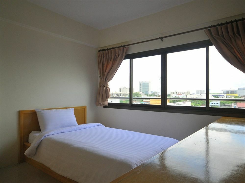 P Park Residence Charansanitwong Bangkok Extérieur photo