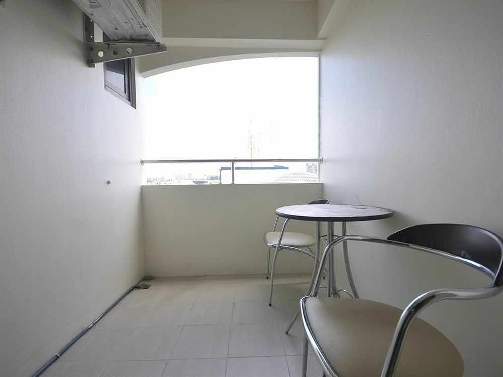 P Park Residence Charansanitwong Bangkok Extérieur photo